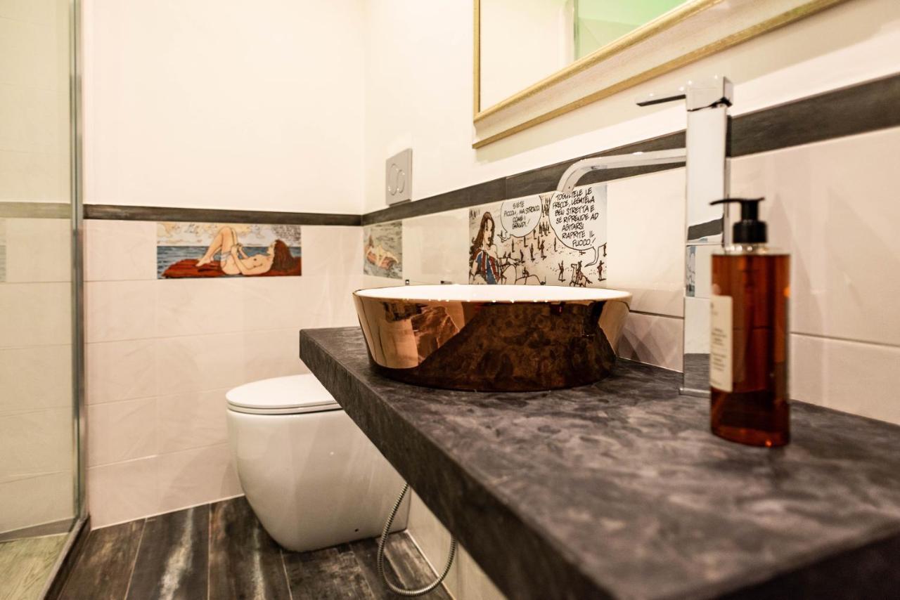 Trevi & Pantheon Design Rooms โรม ภายนอก รูปภาพ