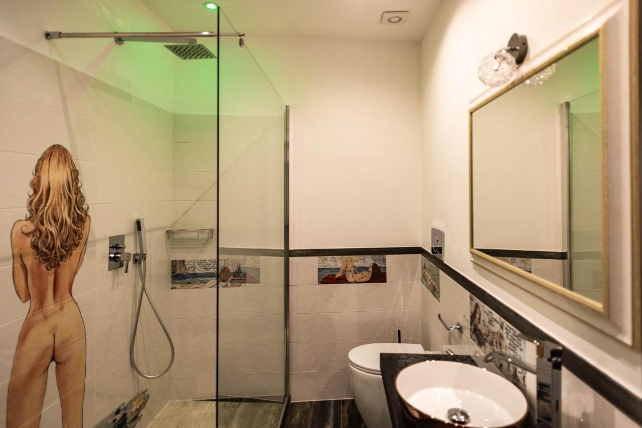 Trevi & Pantheon Design Rooms โรม ภายนอก รูปภาพ